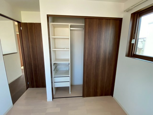 昭和中央3丁目ミサワホーム様施工　中古住宅の収納