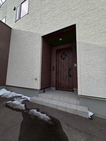 昭和中央3丁目ミサワホーム様施工　中古住宅の玄関|玄関