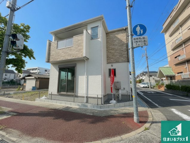 伊丹市荻野　第2期　新築一戸建ての外観|安心の10年保証！外観を美しく保ち、雨水で汚れを落とします！気になることがありましたら、お気軽にお問い合わせください！