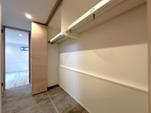 【収納】 | 1階・玄関前
新築当時撮影