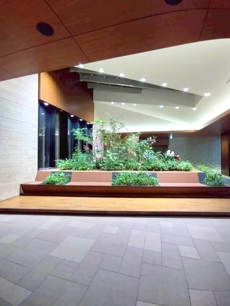 プラウドタワー東雲キャナルコートのロビー