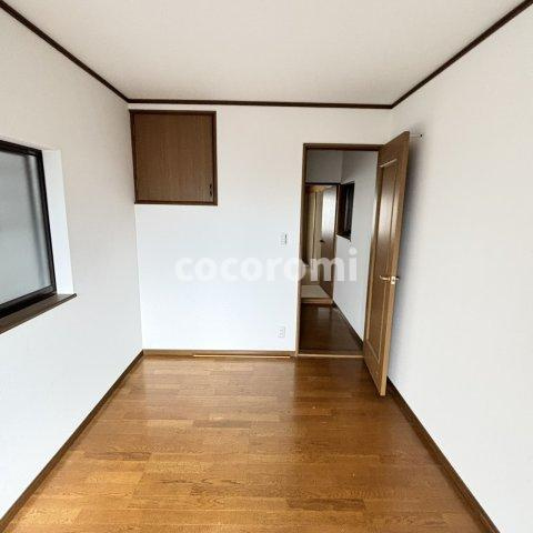 池田1丁目貸家の洋室