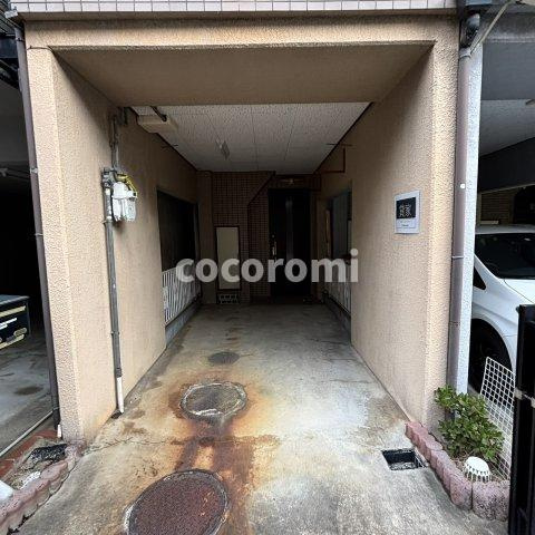 池田1丁目貸家の駐車場