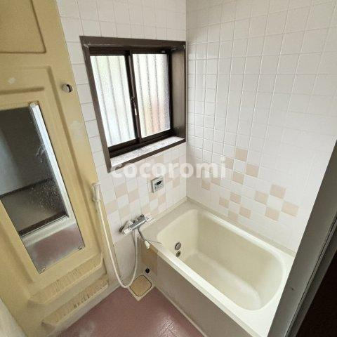 池田1丁目貸家の浴室