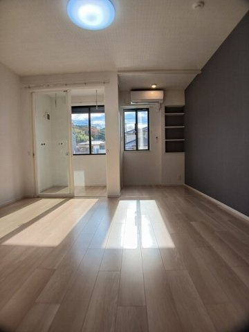 フォルトゥーナの居間・リビング