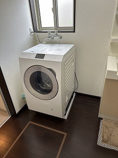 【設備】 | 岡谷市長地出早３丁目 中古住宅⑩ | 洗濯機