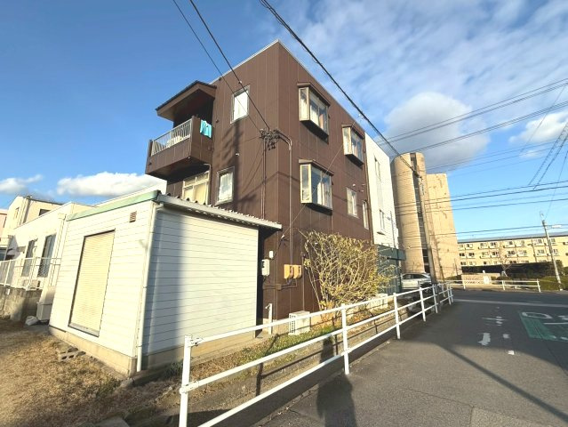 刈谷市新富町　P-CLUBの外観