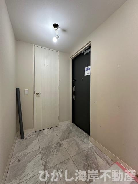 ライオンズ茅ヶ崎ザ・アイランズ2街区の玄関|2月5日撮影　リフォーム工事中　玄関