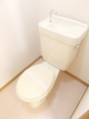 エルディム神田Ａのトイレ