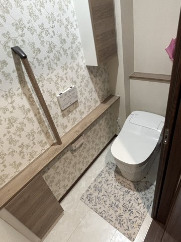 【全室床暖・蓄電・トリプルサッシ】高性能住宅 錦町4LDKのトイレ