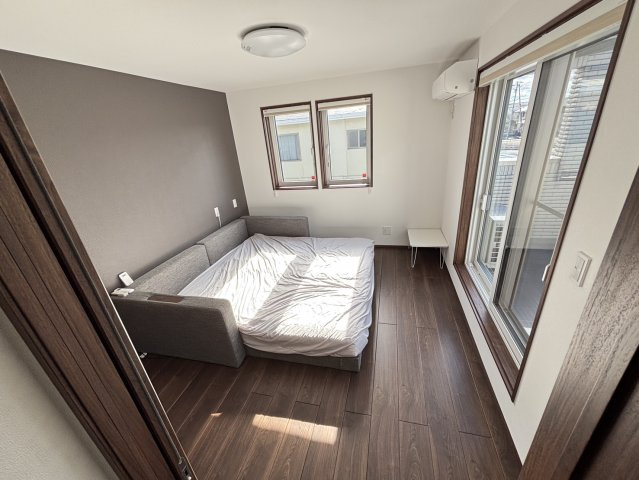 【全室床暖・蓄電・トリプルサッシ】高性能住宅 錦町4LDKの寝室