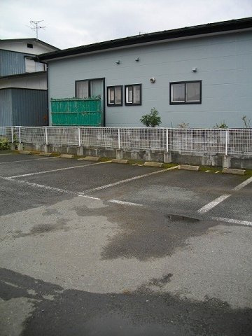 ファミリーの駐車場