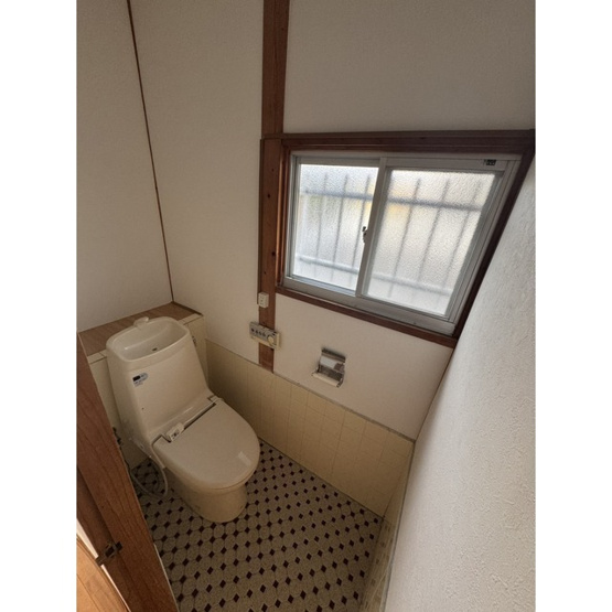 【トイレ】 | 坂田貸家 | 現況優先です。