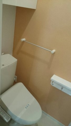 メゾフォルテ京山のトイレ