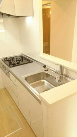 メゾフォルテ京山のキッチン