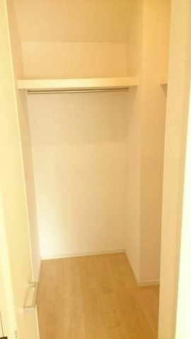 メゾフォルテ京山の収納