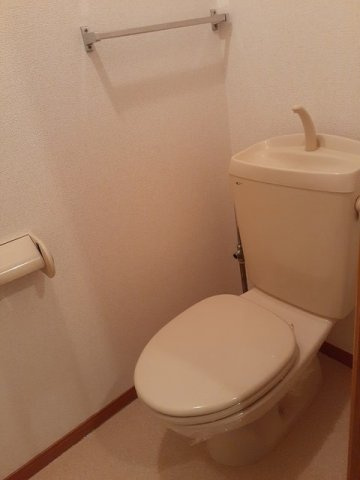 ファミールＨＡＫＵＨＯＵ　Ｂのトイレ