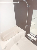 落ち着いた空間のお風呂です