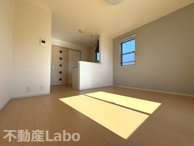 フィールグラッドB