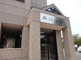 外観写真（昼）