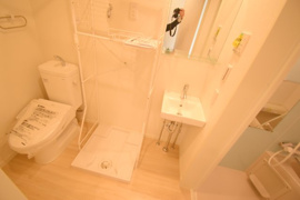 明るい洗面所です