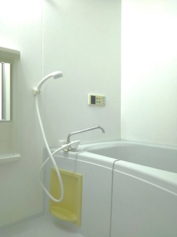 ミレニアムコートＢの浴室