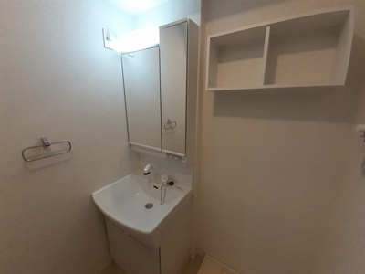 【洗面所】 | 楽園 | 明るい洗面所です