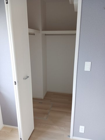 グランドール　コルソＡ棟の収納|こまごまとしたものを収納できそうですね