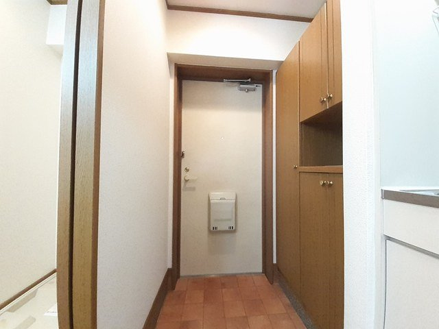 アルテール幸神Ⅱの玄関