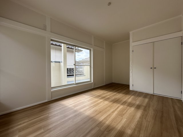 神戸市西区長畑町戸建の洋室