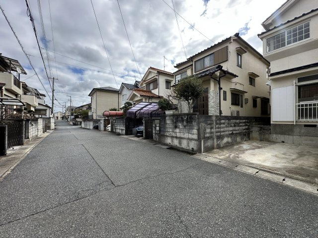 神戸市西区長畑町戸建の前面道路含む現地写真