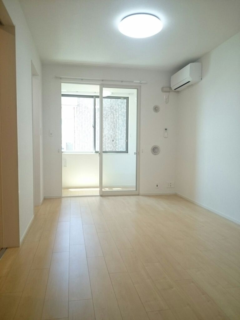 フランセス高柳　Ⅱの居間・リビング