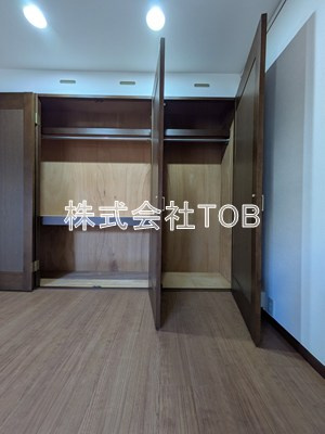 【その他】 | メゾン・ラ・フォンテーヌ | 11帖クローゼット