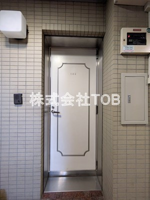 【その他】 | メゾン・ラ・フォンテーヌ | 玄関扉