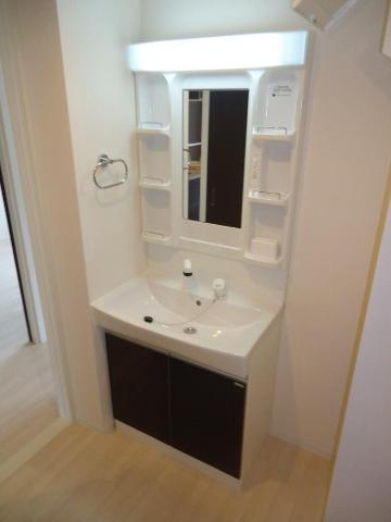 ジャスティス蛍の洗面所|洗髪洗面化粧台（イメージ）