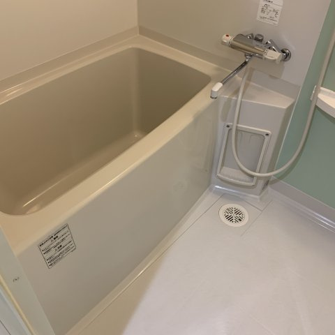 フォレスタ高砂の浴室