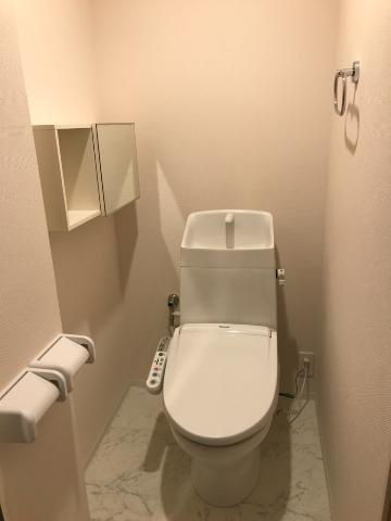ｍａｉｓｏｎ　ｌａ　ｆｏｎｔａｉｎｅのトイレ|シャワー付トイレ