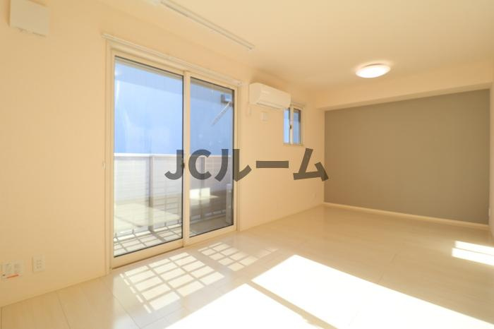 レガーロ潟町の居間・リビング