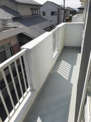 【バルコニー】 | アーバンハイム | お洗濯にも便利なバルコニー付き