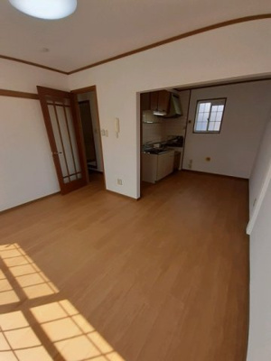 【居間・リビング】 | アーバンハイム | 使いやすい居間です