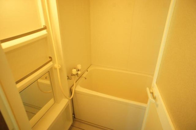 【浴室】 | サンフォーレストＢ | バス