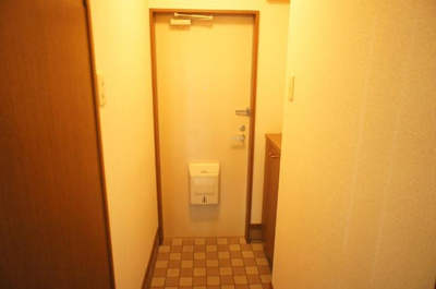 【玄関】 | サンフォーレストＢ | 玄関