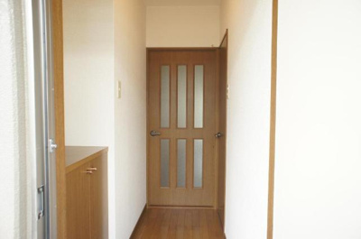 【玄関】 | サンフォーレストＢ | 玄関