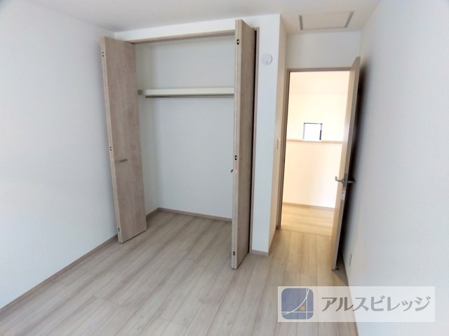 新築/新座市大和田5丁目　の洋室