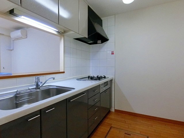 コンセール大森山王壱番館のキッチン