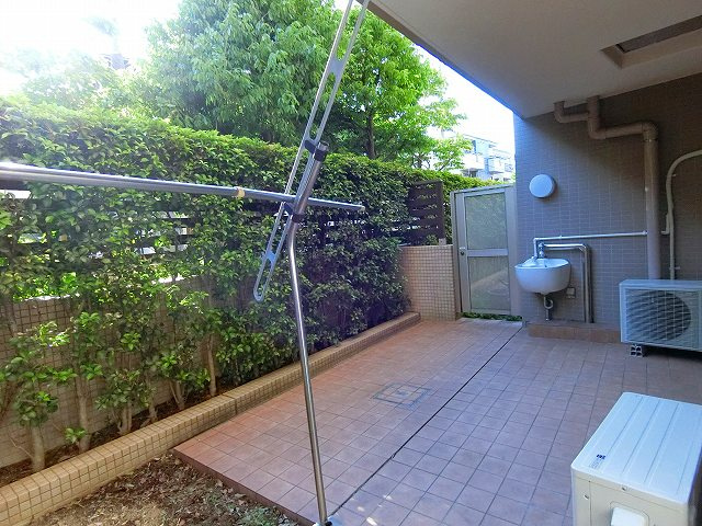 コンセール大森山王壱番館のバルコニー