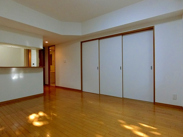 コンセール大森山王壱番館の居間・リビング