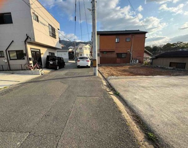 桃園二丁目の前面道路含む現地写真