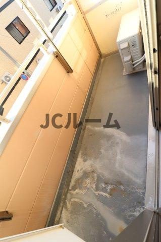 ロングステイ山下のバルコニー