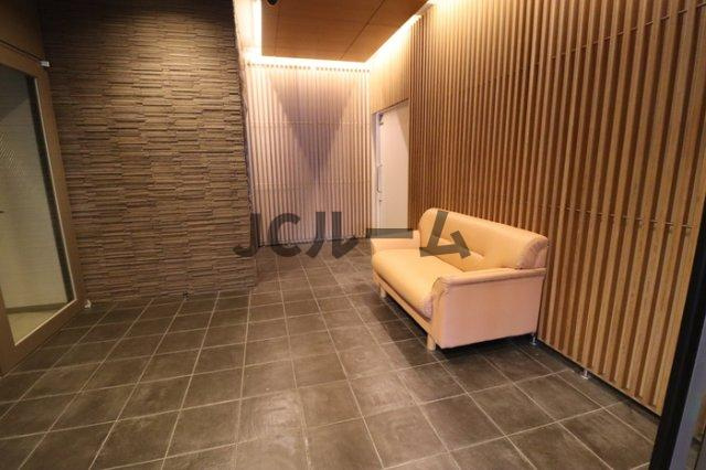 ロングステイ山下のエントランス